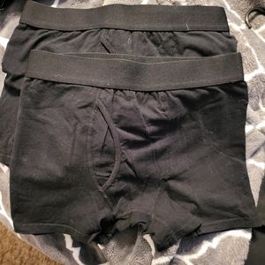 Boys boxer briefs 2 pack ; black size XL 18-20